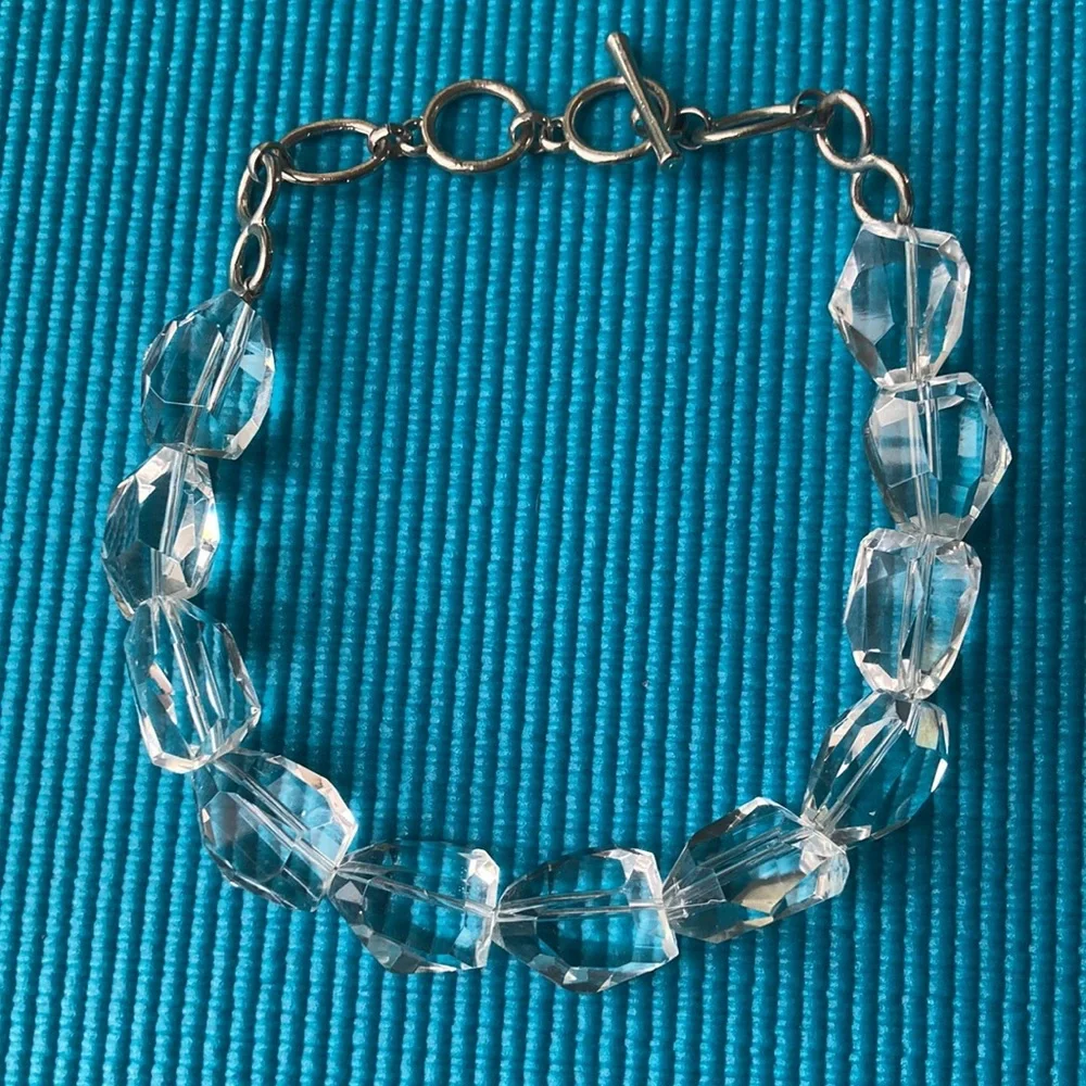 Artsy Necklace - Picture 2 of 9